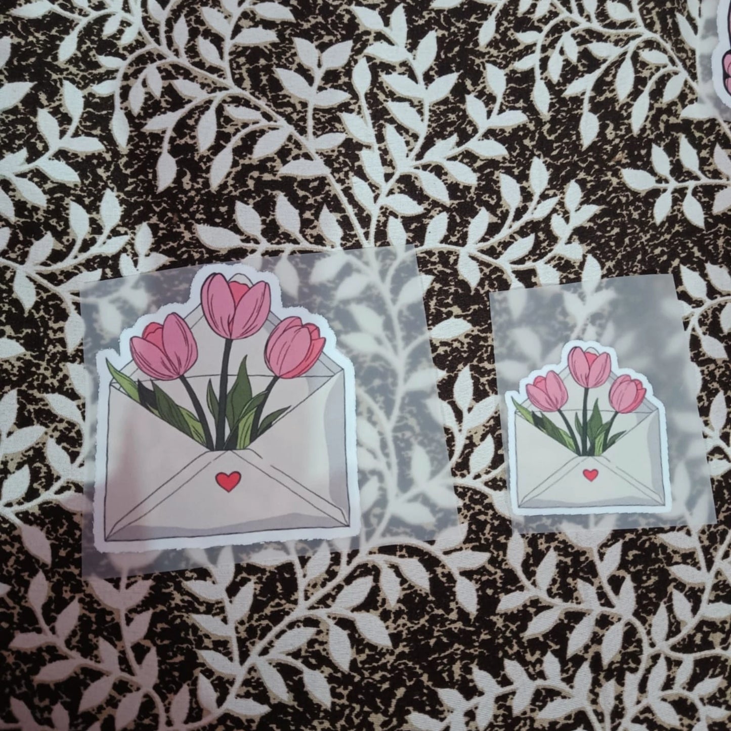 Tulip Love Letter | Iron-On-Patch | Fabstik
