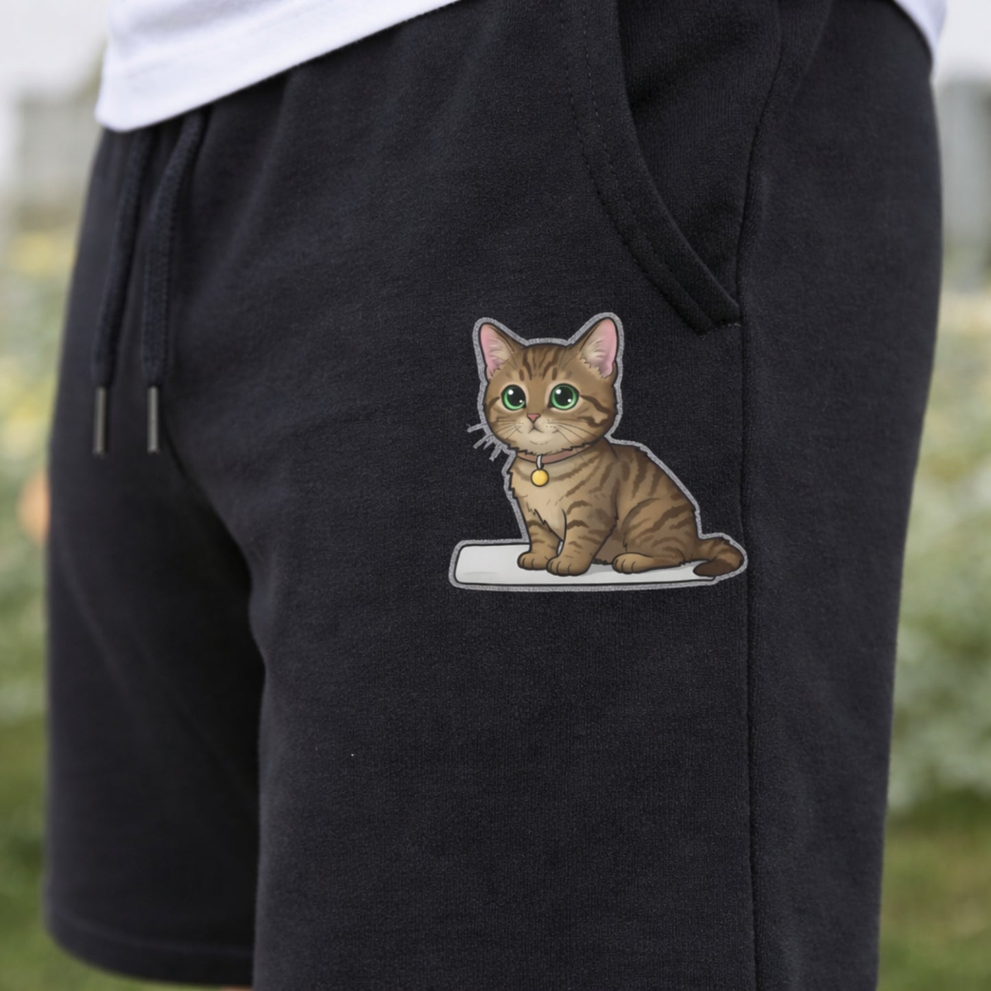 Sweet Kitten | Cute Cat Iron-On Patch | Fabstik