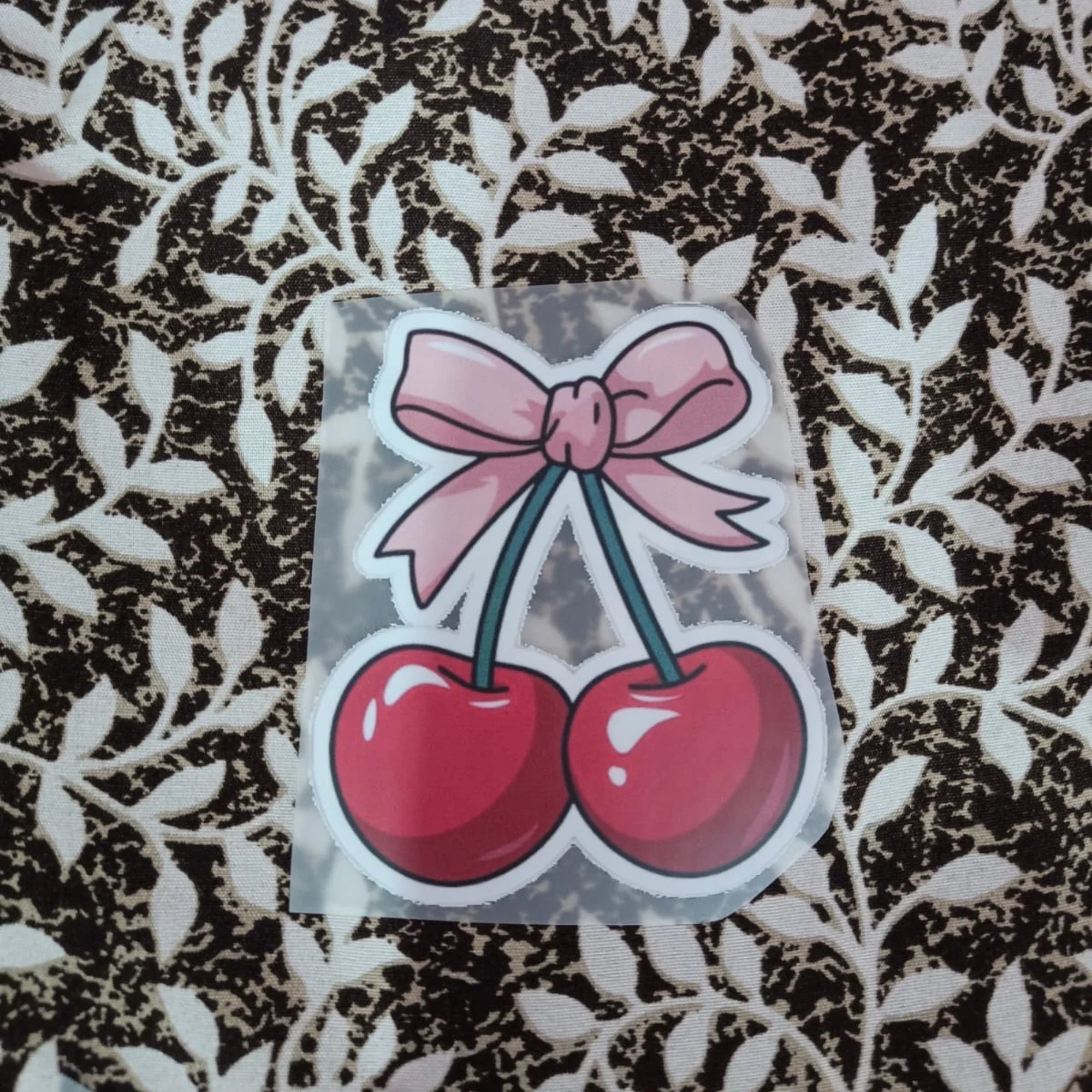 Cherry Bow | Iron-On-Patch | Fabstik