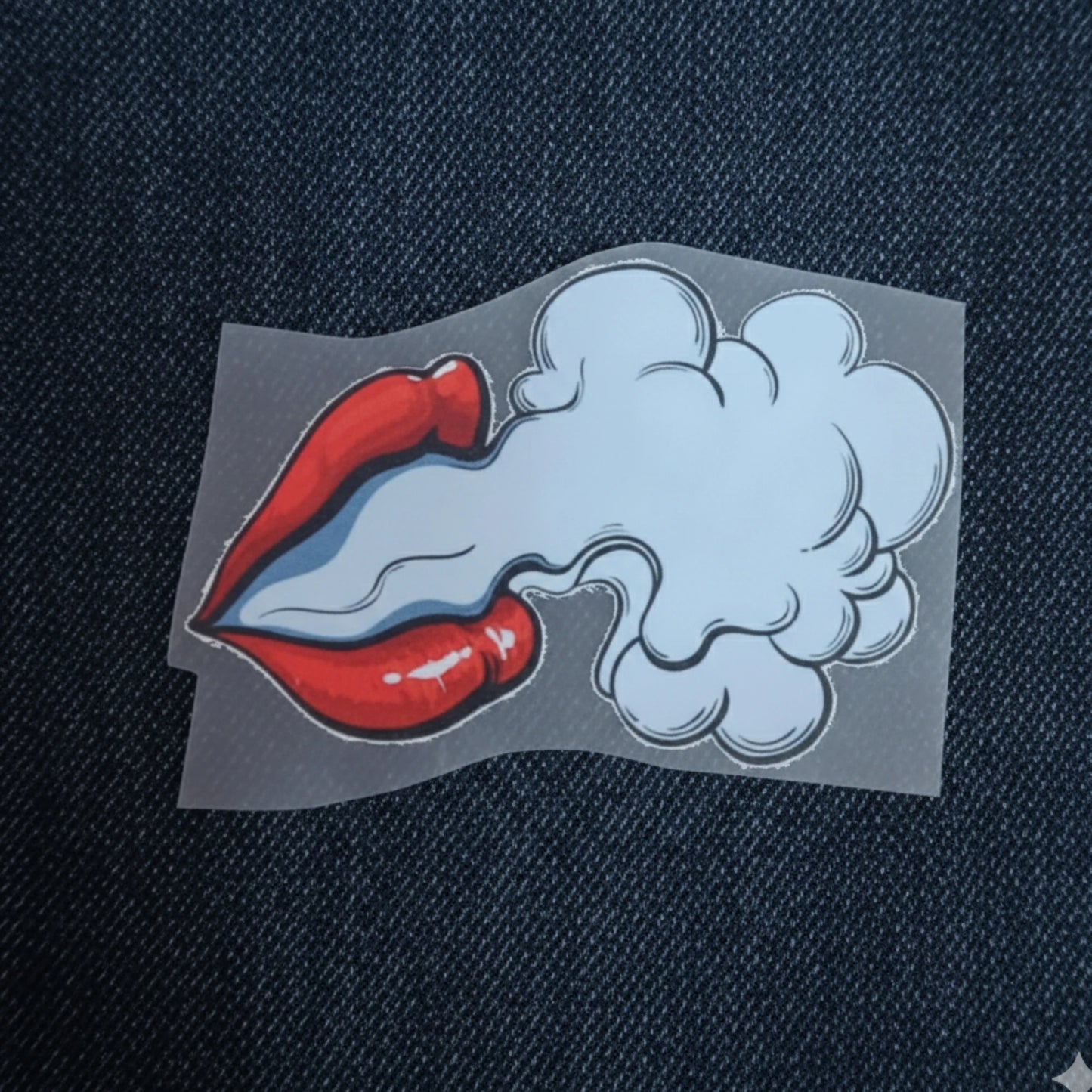 Red Lip | Iron-On-Patch | Fabstik
