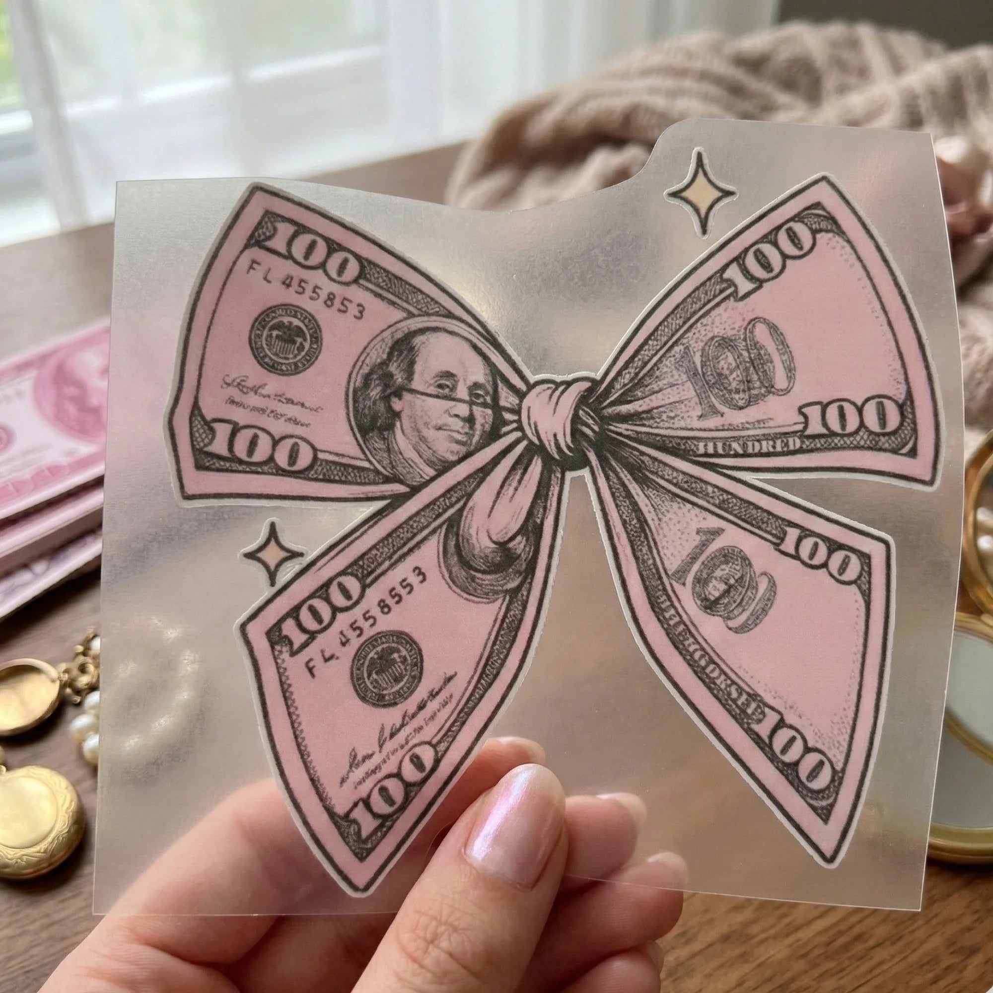 Money Bow | Iron-On-Patch | Fabstik