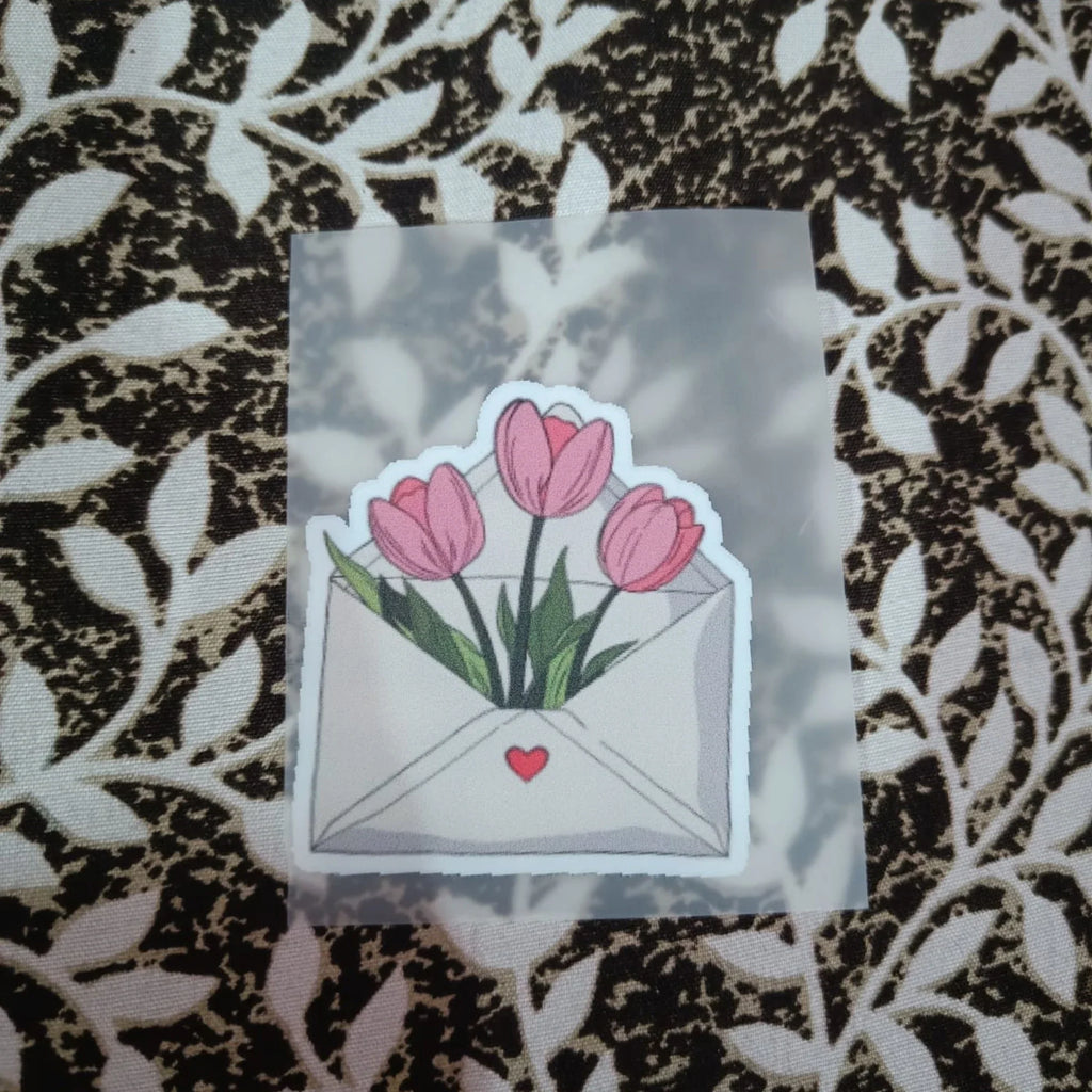 Tulip Love Letter | Iron-On-Patch | Fabstik